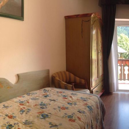 Park Hotel Mater Dei Pozza di Fassa Zimmer foto