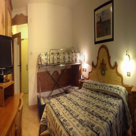 Park Hotel Mater Dei Pozza di Fassa Zimmer foto
